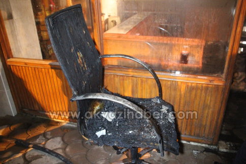 Pazarköy Caddesinde Yangın