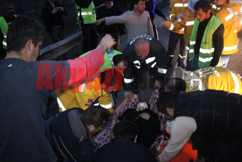 Akyazı Otoban Gişesinde Kaza