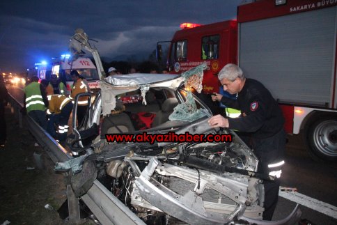Akyazı Otoban Gişesinde Kaza