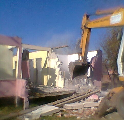 Sakarya'da İlk Orta Hasarlı Konut Akyazı’da Yıkıldı