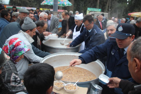 Bakkar Odasından Aşure İkramı