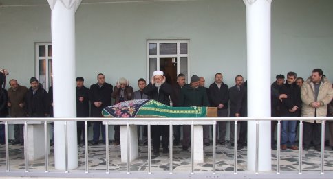 Özdemir Ailesinin Anne Acısı