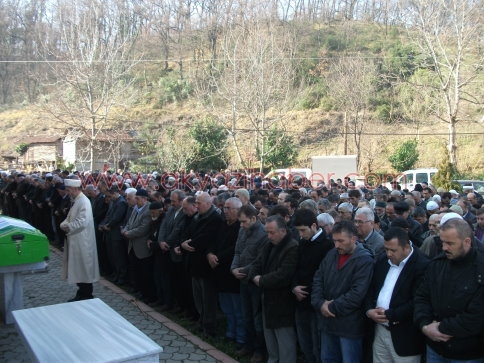 Mehmet Kav Toprağa Verildi.