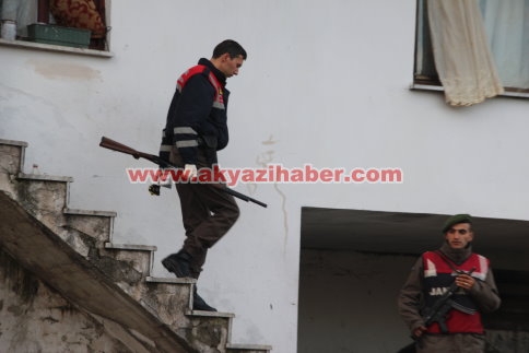 Bunalıma Giren Genç İntihar Etti