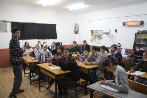 Okul Meclisi Başkanı Sorunları Dinledi