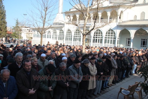 Ali Aydın Toprağa verildi.