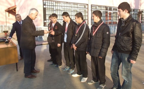 Akyazı İmam Hatip Lisesi Sakarya Birincisi Oldu