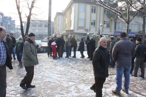 Sefer Berberoğlu Vefat Etmiştir