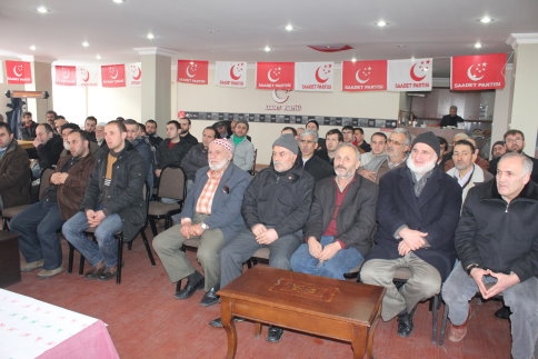25 Kişi Saadet Partisine Katıldı