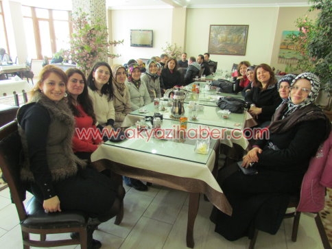 Konuralp İlk Öğretim 1/C Sınıfı Kahvaltıda Bir Araya Geldi.