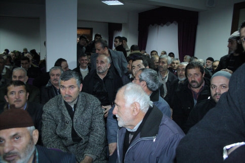 Kuzulukta Ömer Döngeloğluna yoğun ilgi vardı