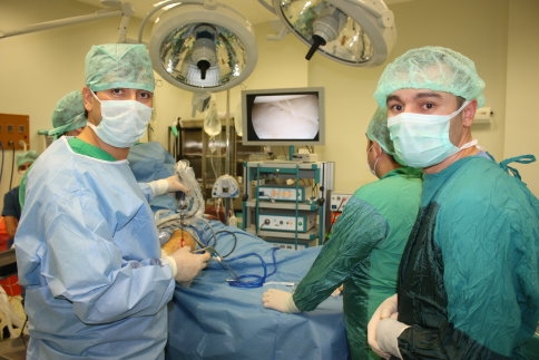 Akyazı Devlet Hastanesi Hizmete Doymuyor