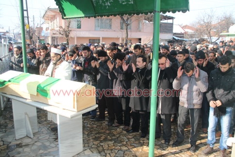 Faruk Çelik Toprağa Verildi.