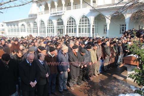 Muzaffer Berberoğlu Toprağa Verildi