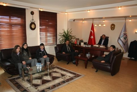 Başkan Yaşar Yazıcı Sakarya İkincisi Öğrencileri Ödüllendirdi