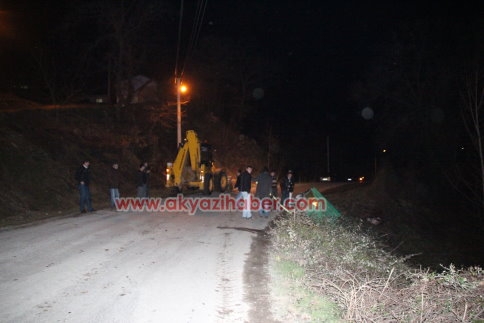 Taşburun Köyü Girişinde Kaza