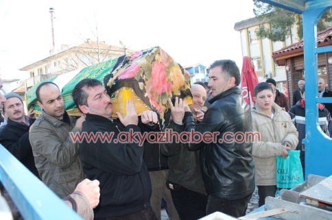 Merhum Hasan Okuyan’ın Eşi Toprağa Verildi.