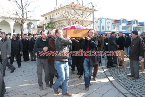 Ziver Baran’ın Eşi Toprağa Verildi