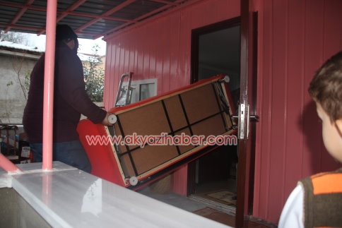 Küçücek’te yaralar sarılmaya devam ediyor. 