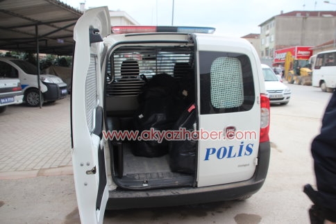 Akyazı'da İzinsiz Tütün Satışı Yapanlara Şok Baskın