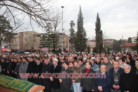 Saadet Partisi İlçe Başkanı Selman Demirtaş'ın Annesi Vefat Etti.