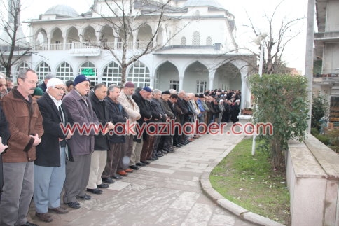 Saadet Partisi İlçe Başkanı Selman Demirtaş'ın Annesi Vefat Etti.
