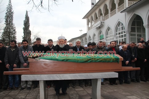 Saadet Partisi İlçe Başkanı Selman Demirtaş'ın Annesi Vefat Etti.