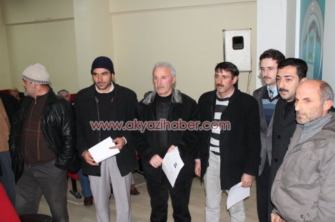 Akyazı Belediyesi Geçici Yetki Belgeleri Verildi.