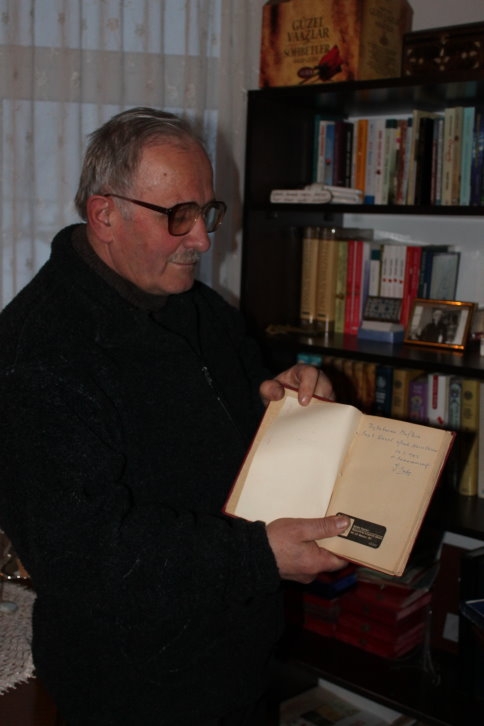 48 Yılda 108 Kitap Yazdı