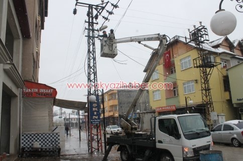 Sedaş Ekipleri Çalışmalarına Devam Ediyor.