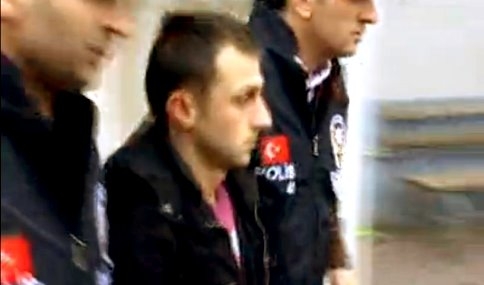 Boru Tartışması Yüzünden Ağabeyini Öldürdü