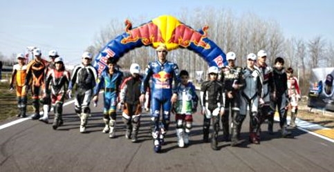 Kenan Sofuoğlu Genç Sporcuları Kanatlarının Altına Aldı