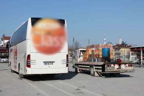 Yolcu Otobüsünde On Numara Yağ Operasyonu!