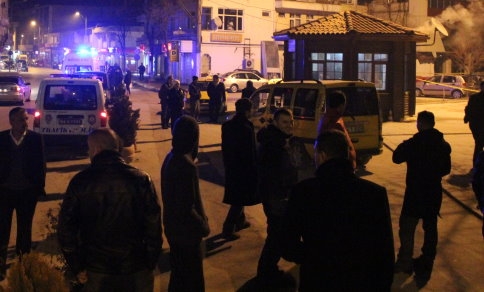 Akyazı'da Bomba Alarmı