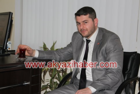 Saadet Partisi ilçe Başkanı ve Yönetiminden Akyazı Haber’e ziyaret.