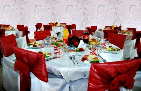 Masal gibi bir kır düğünü için …. 