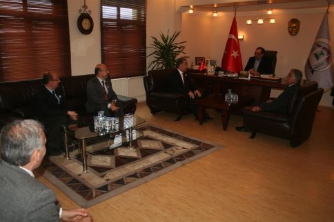 Başkan Yazıcı'ya Vergi Haftası Ziyafeti!