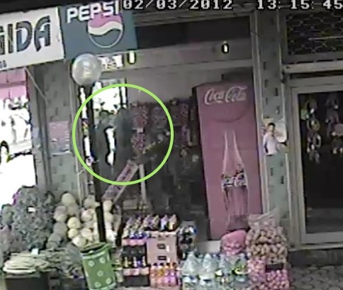 Cuma Vakti hırsızlık.