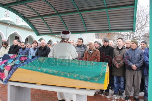 Vefat Necattin Fırat'ın Teyzesi