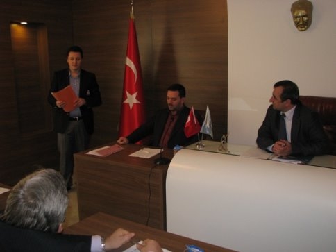 Belediye Meclisi İller Bankasına Borçlanmak İçin Başkan Yazıcıya Yetki Verdi!