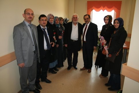 Başkan Yazıcı Kadınlar Gününü Kutladı.