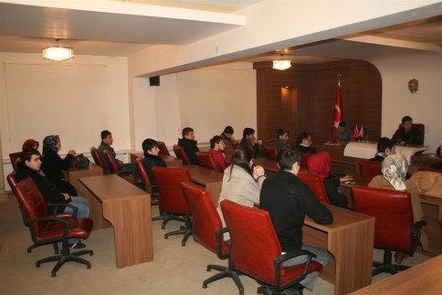 Akyazı Belediyesi Gençlik Meclisi Mart Ayı Toplantısını gerçekleştirdi!