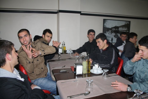 Akyazı E.M.L Yarı Finalde 