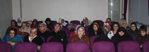 Kuzuluk'ta Mutlu Yuva Konferansı 