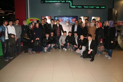 Akyazı Belediyesi Gençlik Meclisi Fetih 1453 Filminde Buluştu!