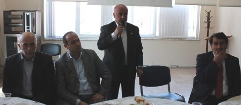 AK PARTİ İlçe Teşkilatı Muhtarlarla Kahvaltıda Buluştu