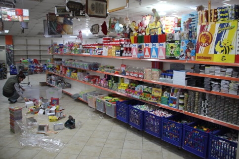 Akyazı’ya Dev mağaza