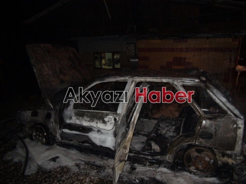 Kuzuluk'ta otomobil Yangını