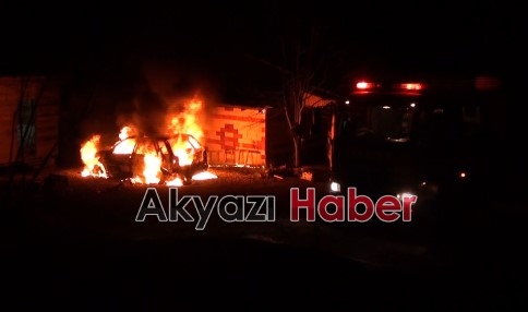 Kuzuluk'ta otomobil Yangını