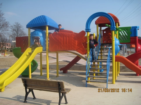 Havaların Açmasıyla Kolları sıvadılar.